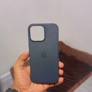 Apple Midnight Blue Silicone iPhone Case